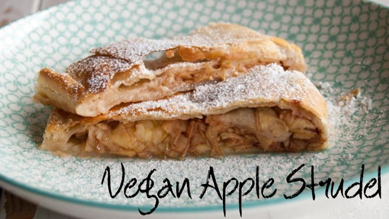 The Easiest Vegan Apple Strudel: Recipe Video