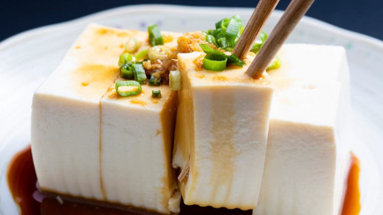 What Is Silken Tofu & How Is It Different From the Regular Tofu?